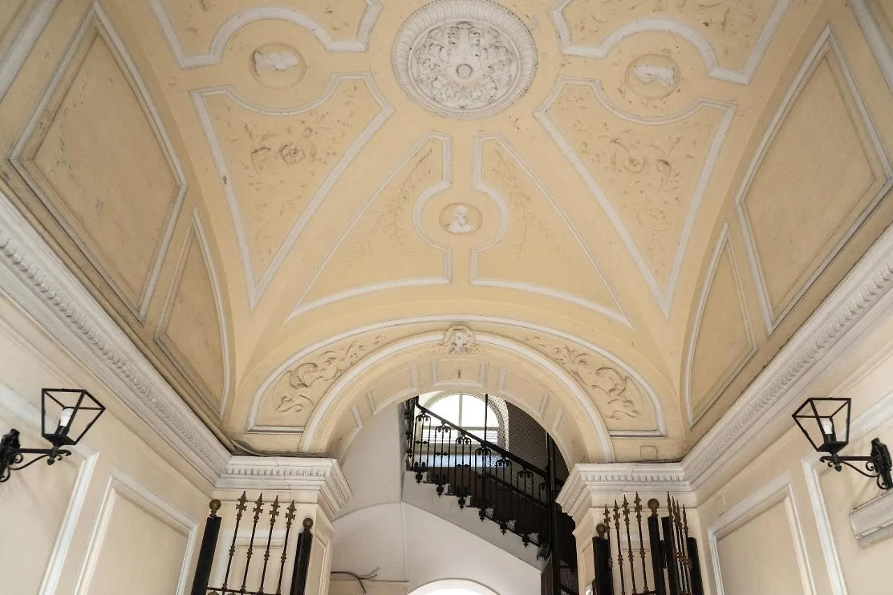 Duomo Platinum Apartments Neapel