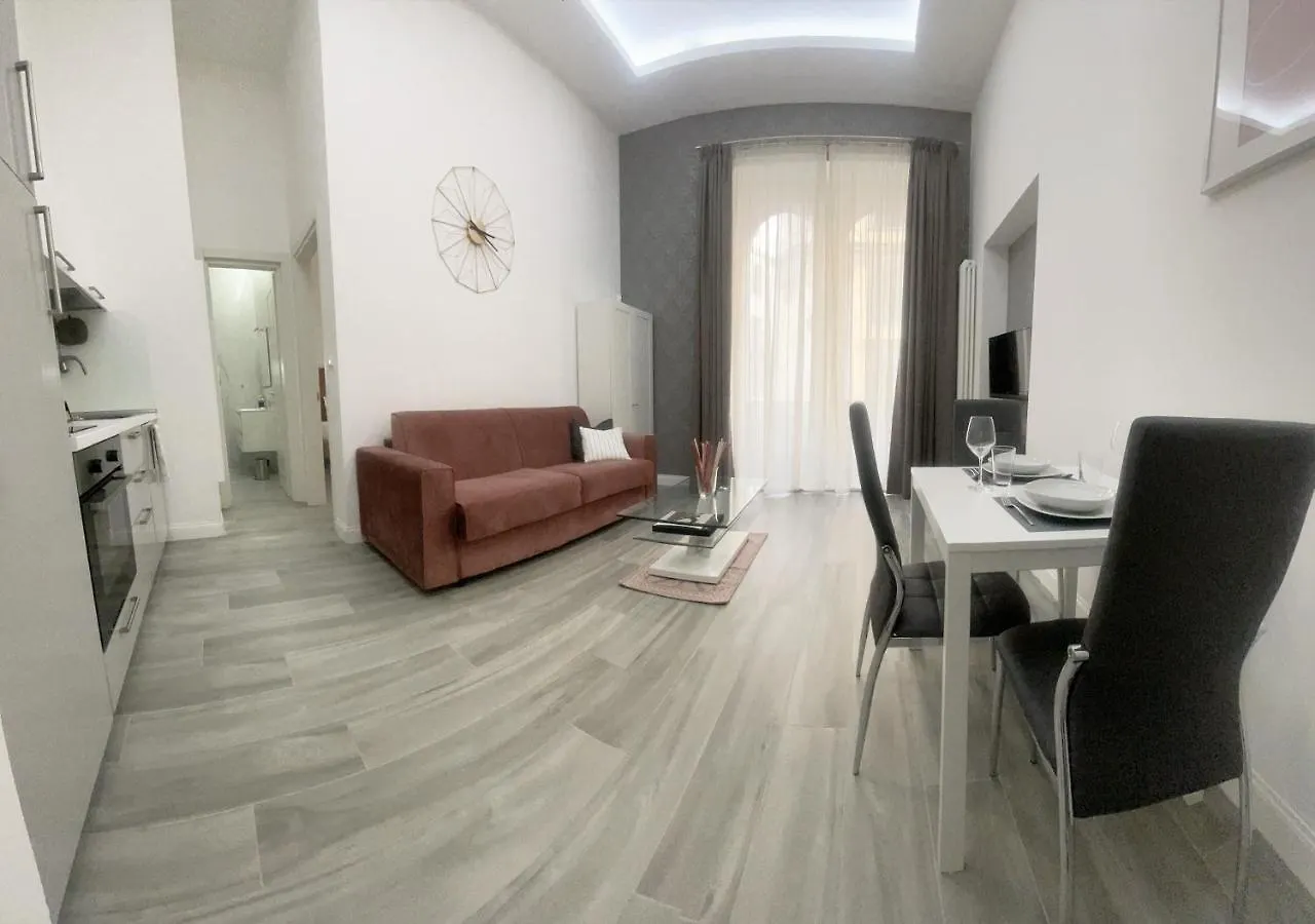נאפולי Duomo Platinum Apartments
