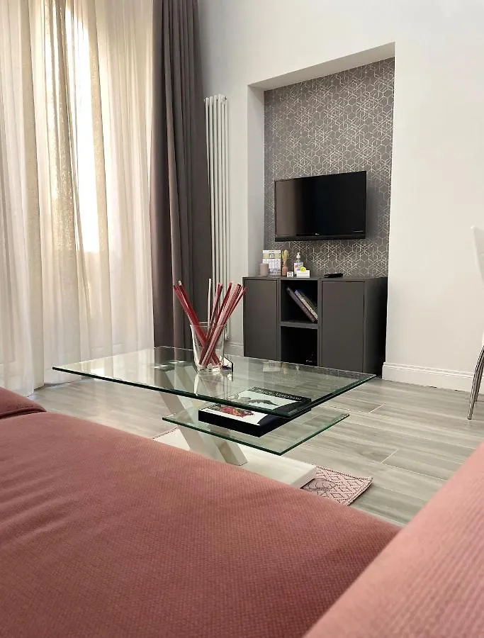 Duomo Platinum Apartments Naples 0*,