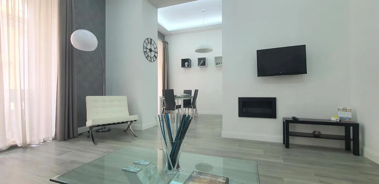 Duomo Platinum Apartments Naples