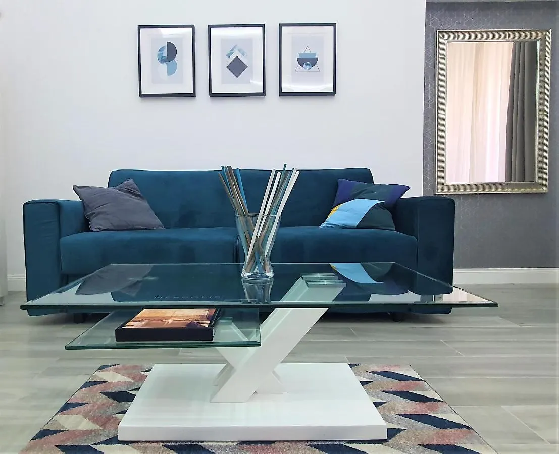 Duomo Platinum Apartments Naples Italy