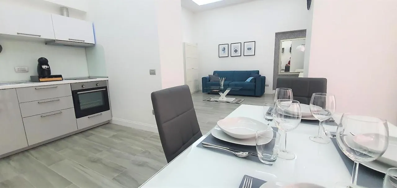 Duomo Platinum Apartments Naples